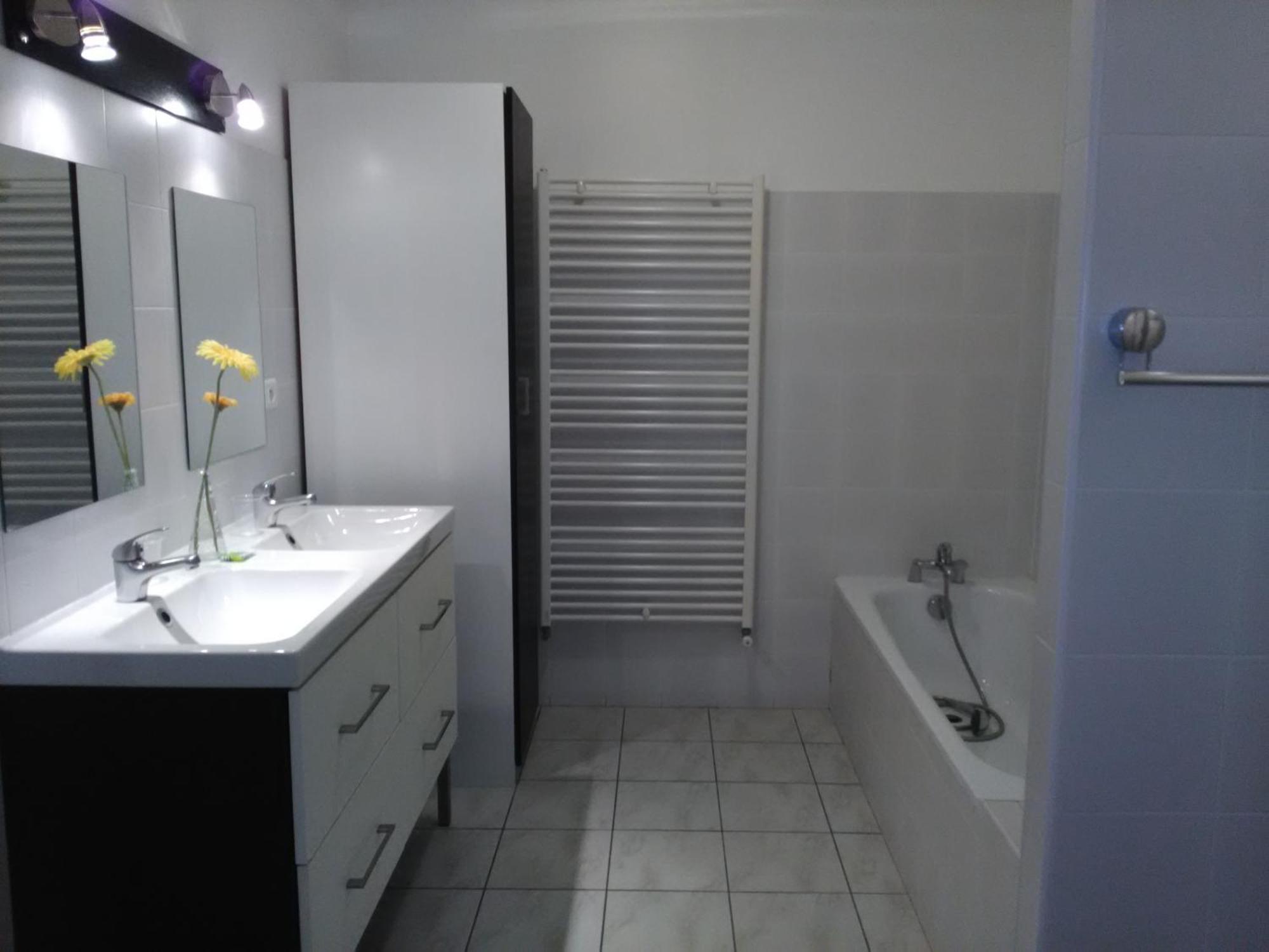 Popote Et Polochon Bed & Breakfast Saint-Martin-sur-Oust Bagian luar foto