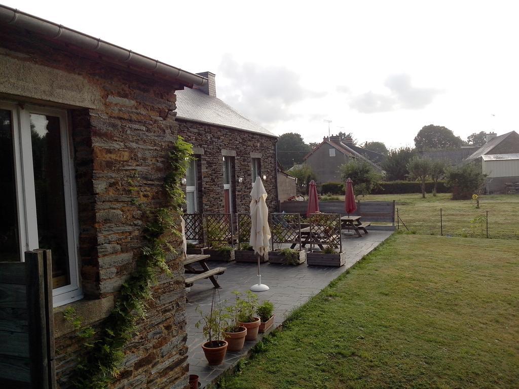 Popote Et Polochon Bed & Breakfast Saint-Martin-sur-Oust Ruang foto
